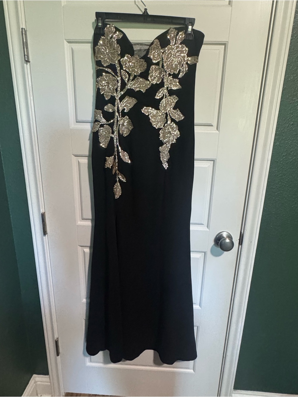 Elegant Black Evening Gown with Gold Floral Embroidery